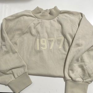 Fear of God Essentials 1977 Crew neck Sweatshirt